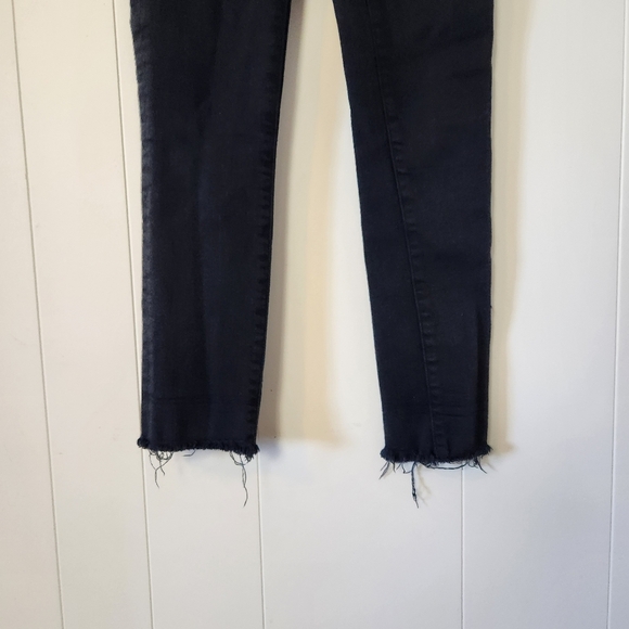 Aritzia Denim Forum Lola Skinny High Rise Black Denim Crop Cropped Jeans - Picture 4 of 9